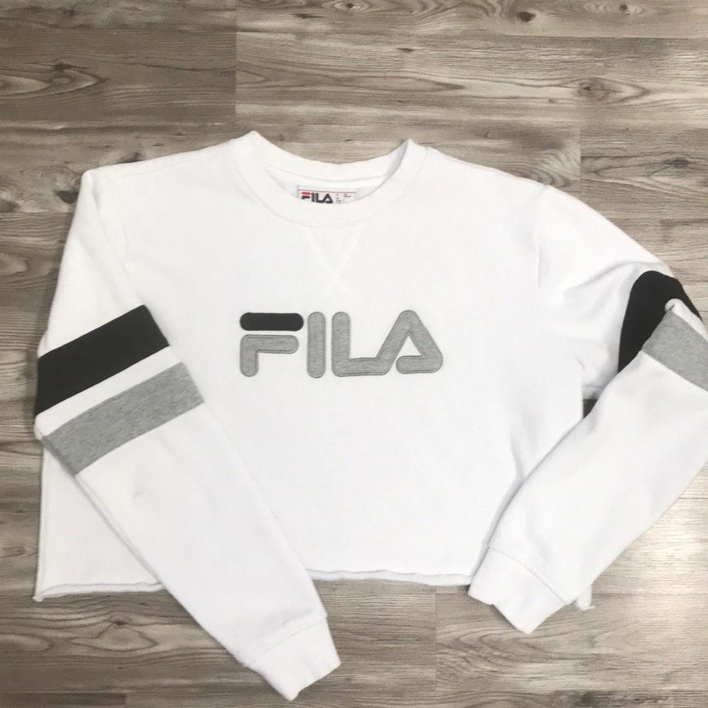 Fila white cropped long sleeve sweatshirt size L